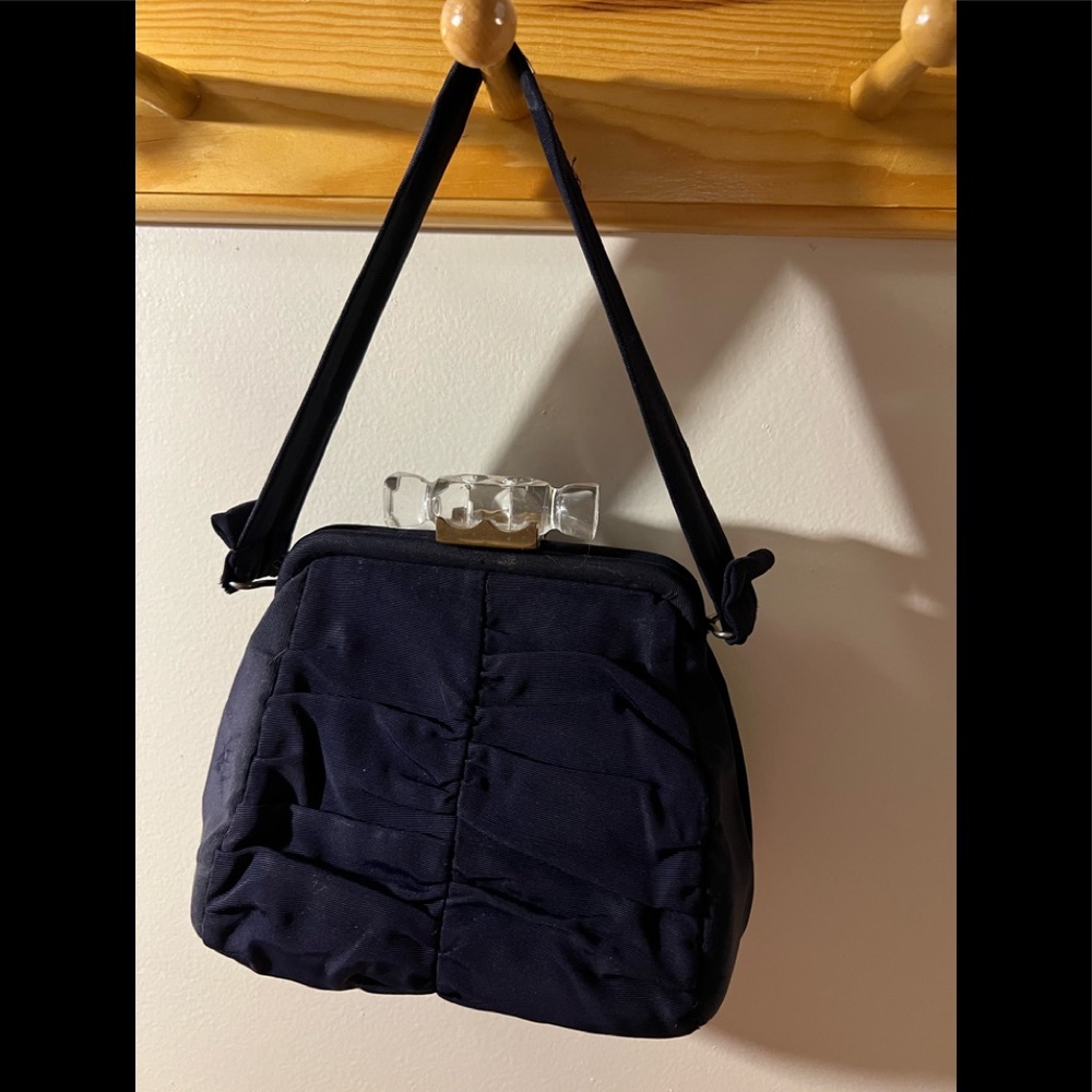VINTAGE LUCITE HANDLE WITH BRASS HARDWARE NAVY FABRIC PURSE